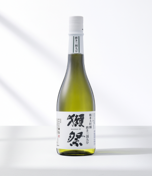 bouteille sak japonais dassai 39 junmai daiginjo polissage 39 riz yamada nishiki gourmand fruit juteux 15 720ml.png