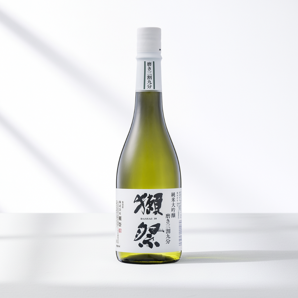 bouteille sak japonais dassai 39 junmai daiginjo polissage 39 riz yamada nishiki gourmand fruit juteux 15 720ml.png