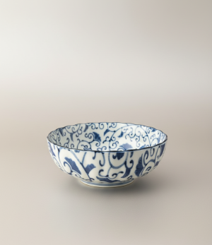 bol japonais en porcelaine avec arabesques bleues sur fond uni luxe.png