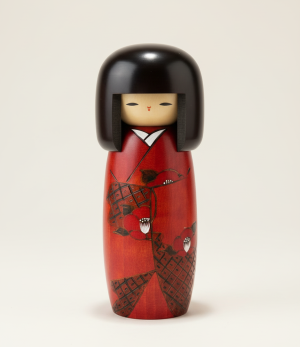 poup e kokeshi rouge coquelicots et treillis photo produit luxe.png